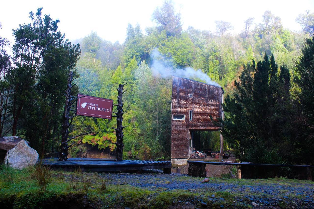 Lodge Parque Tepuhueico Castro Exteriör bild